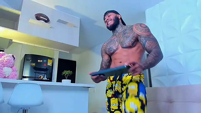 muscle man16 online show from 01.31.25