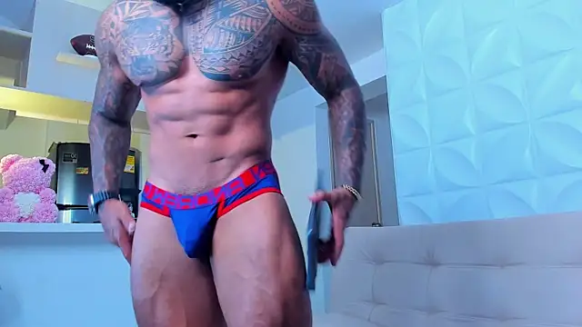 muscle man16 online show from 02.20.25