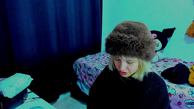 Snapshot of Akane-Mou chatting on 03.27.26 Akane-Mou online show from 03.27.26