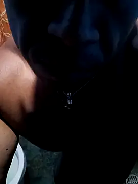 Snapshot of ivandignity chatting on 03.01.25 ivandignity online show from 03.01.25