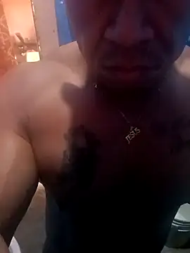 Snapshot of ivandignity chatting on 03.09.25 ivandignity online show from 03.09.25