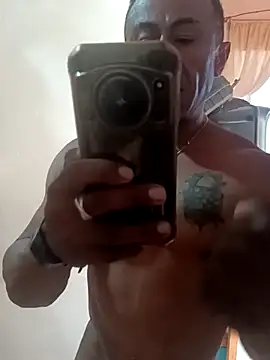 Snapshot of ivandignity chatting on 09.23.25 ivandignity online show from 09.23.25