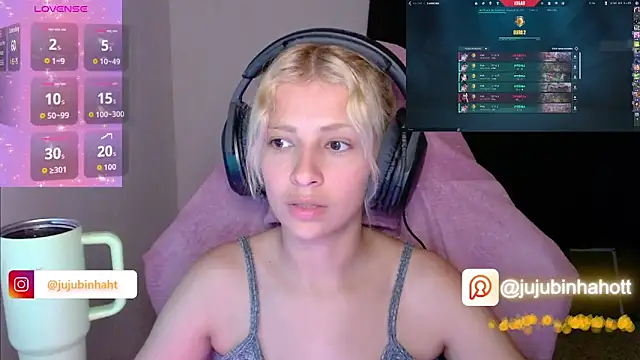 Snapshot of jujubinhahot chatting on 10.07.25 jujubinhahot online show from 10.07.25