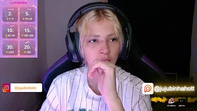 Snapshot of jujubinhahot chatting on 10.18.25 jujubinhahot online show from 10.18.25