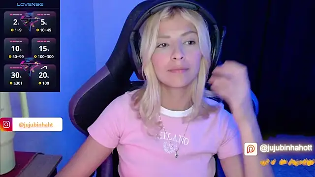 Snapshot of jujubinhahot chatting on 10.24.25 jujubinhahot online show from 10.24.25