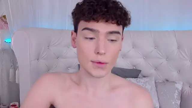 RobbyCharming online show from 11.05.25