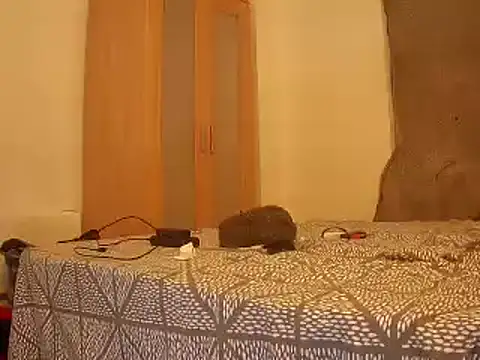 uk-bobbie-uk online show from 01.04.25