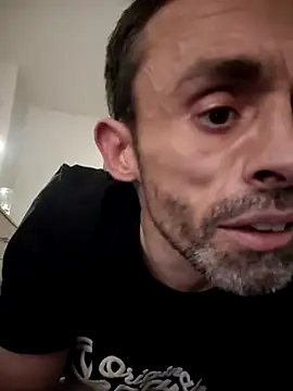 uk-bobbie-uk online show from 03.03.25