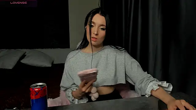 Snapshot of ariel_aspen chatting on 07.17.26 ariel aspen online show from 07.17.26