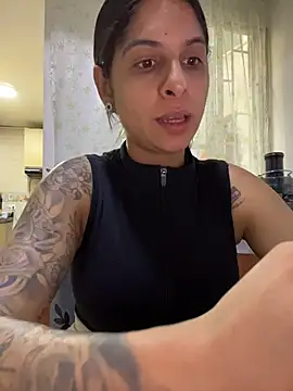 charlotte stevenss  online show from 10.06.25