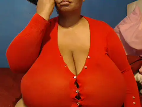CUTEFIRMMELONSS online show from 12.12.24