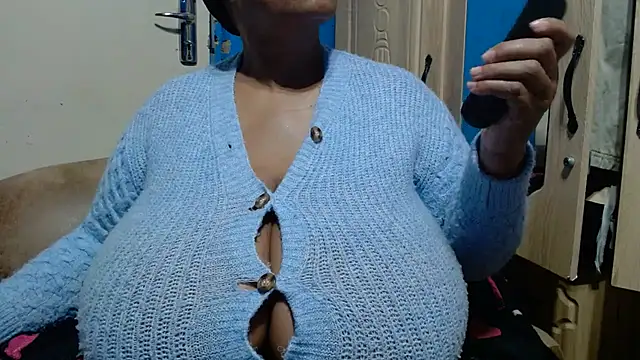 CUTEFIRMMELONSS online show from 07.16.26