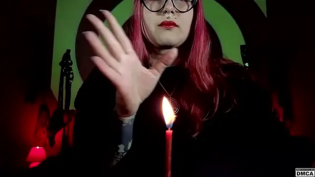 Amanita  Pantherina online show from 03.04.26