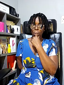 Shaniko89 online show from 03.12.26