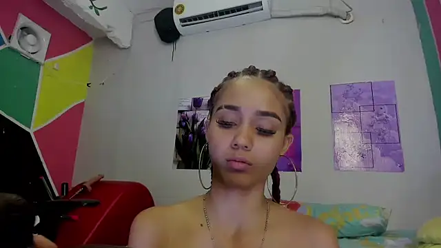 MarianaManzur online show from 02.09.25