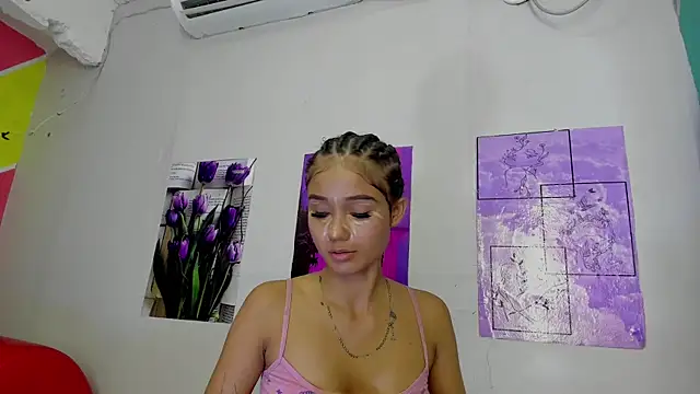 MarianaManzur online show from 03.20.25