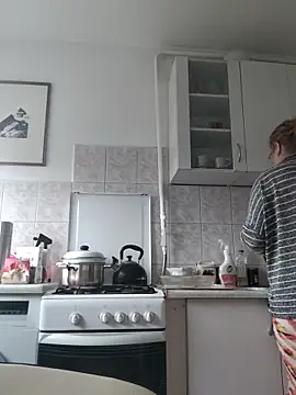 Snapshot of She-devilx chatting on 10.16.25 She-devilx online show from 10.16.25