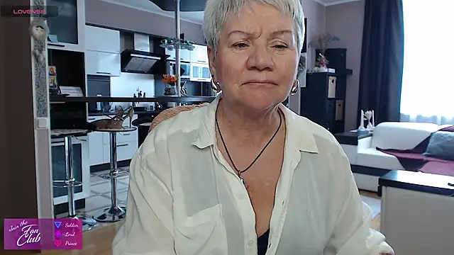 roxana brooks online show from 04.07.26