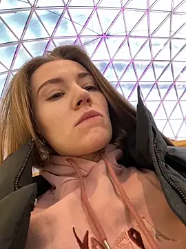 Snapshot of ValenciaShock chatting on 01.23.25 ValenciaShock online show from 01.23.25