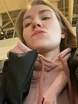 Snapshot of ValenciaShock chatting on 01.23.25 ValenciaShock online show from 01.23.25