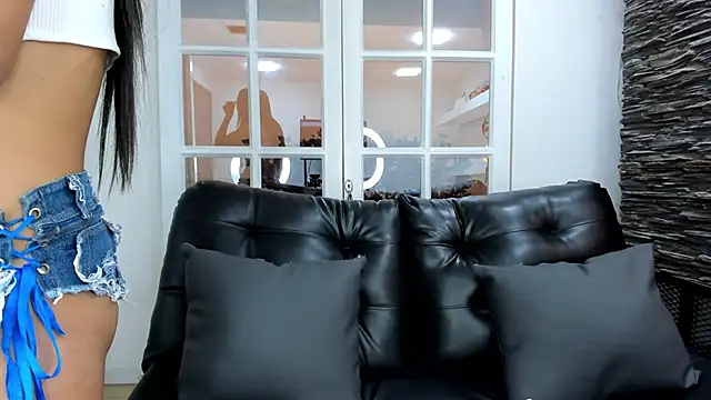 miss sweett online show from 02.17.25