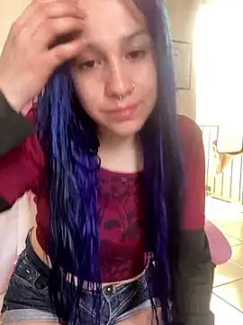 Lucygothic online show from 12.05.24