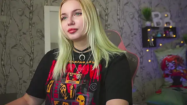 Moon Valkyrie online show from 02.03.26