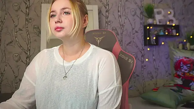 Moon Valkyrie online show from 03.03.26