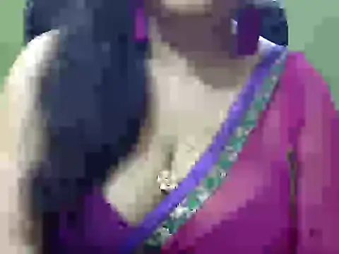 Snapshot of Mona_love143 chatting on 11.06.25 Mona love143 online show from 11.06.25