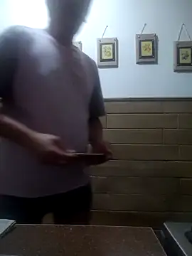 Snapshot of LuqenZo chatting on 02.08.26 LuqenZo online show from 02.08.26