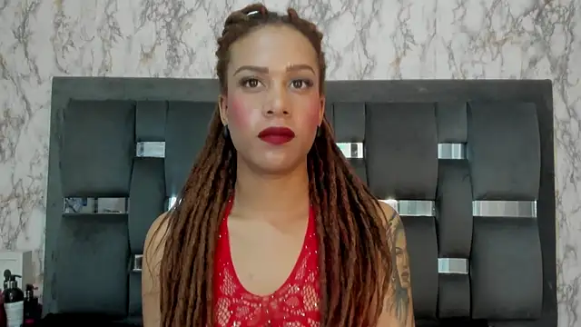 Nicolette russo online show from 01.10.25