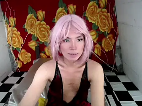 Snapshot of Rhianna_wilson chatting on 12.08.24 Rhianna wilson online show from 12.08.24