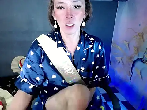 Snapshot of Rhianna_wilson chatting on 05.17.26 Rhianna wilson online show from 05.17.26