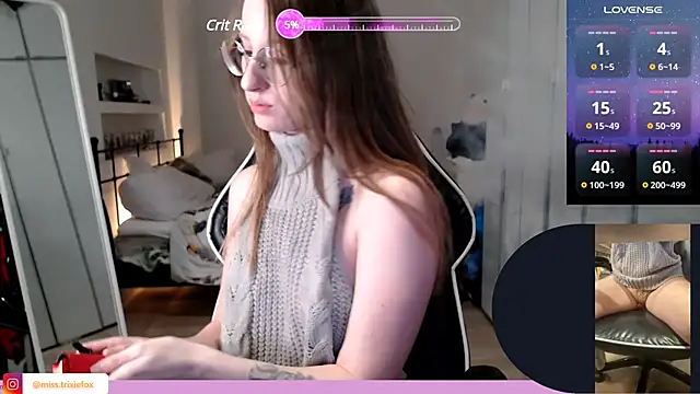 misstrixiefox online show from 03.20.25