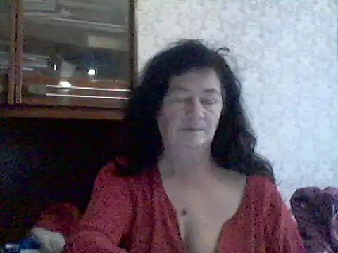 GypsiQueen2 online show from 02.15.25