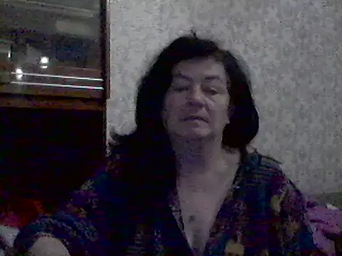 GypsiQueen2 online show from 02.17.25