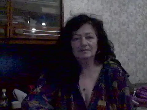 GypsiQueen2 online show from 02.19.25