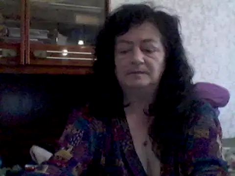 GypsiQueen2 online show from 02.20.25
