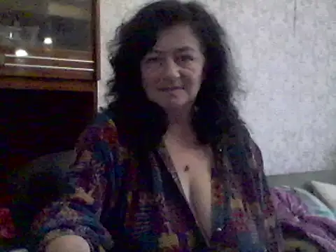 GypsiQueen2 online show from 03.16.25