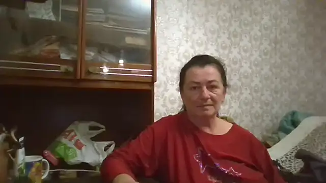 GypsiQueen2 online show from 10.18.25