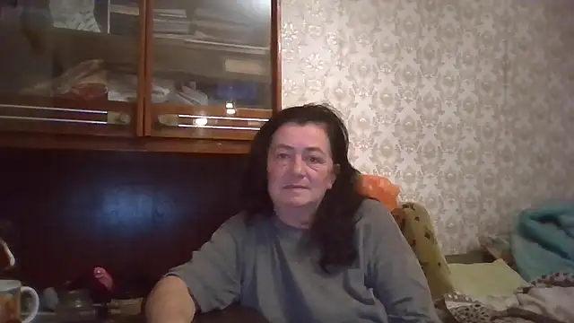 GypsiQueen2 online show from 10.22.25