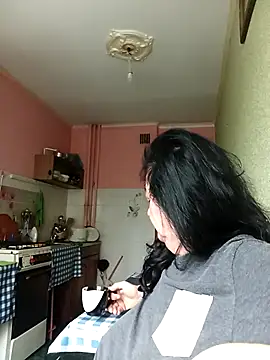 Snapshot of GypsiQueen2 chatting on 02.28.26 GypsiQueen2 online show from 02.28.26