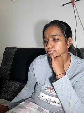 Xindias fantasyX online show from 10.26.25