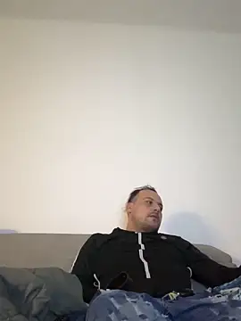 Lovemilf6969xh online show from 11.13.25