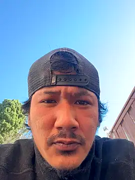 Snapshot of juniiorre chatting on 10.24.25 juniiorre online show from 10.24.25