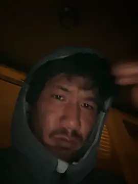 Snapshot of juniiorre chatting on 10.27.25 juniiorre online show from 10.27.25