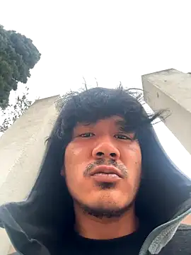 Snapshot of juniiorre chatting on 11.01.25 juniiorre online show from 11.01.25