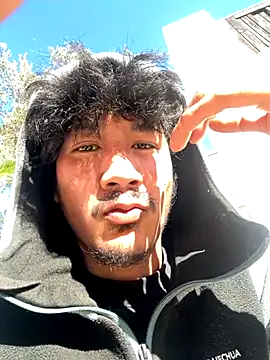 Snapshot of juniiorre chatting on 11.03.25 juniiorre online show from 11.03.25