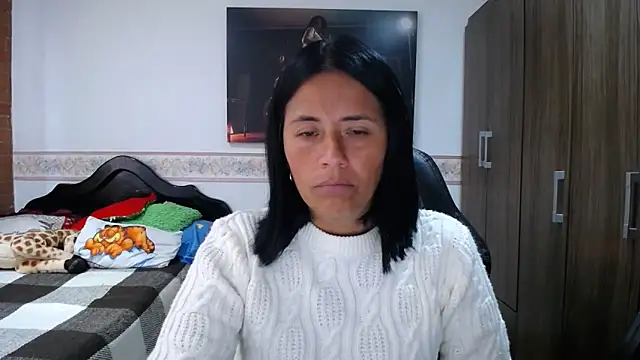 Snapshot of sharoon_cheerry chatting on 03.19.26 sharoon cheerry online show from 03.19.26