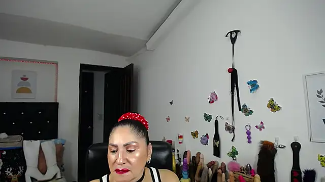 mature bigboobs10 online show from 10.26.25